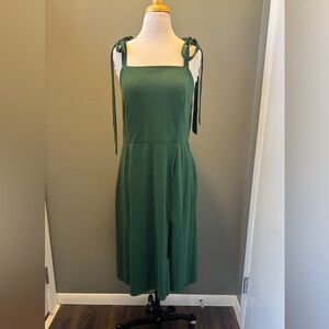 Emerald green cotton dress with side pockets Sz L